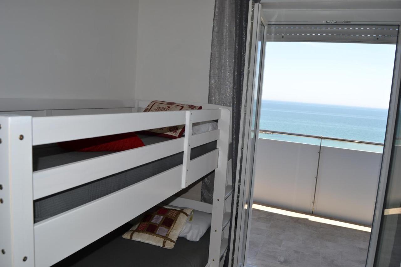 شقة Fronte Mare Panoramico San Benedetto سان بنيديتّو ديل ترونتو المظهر الخارجي الصورة
