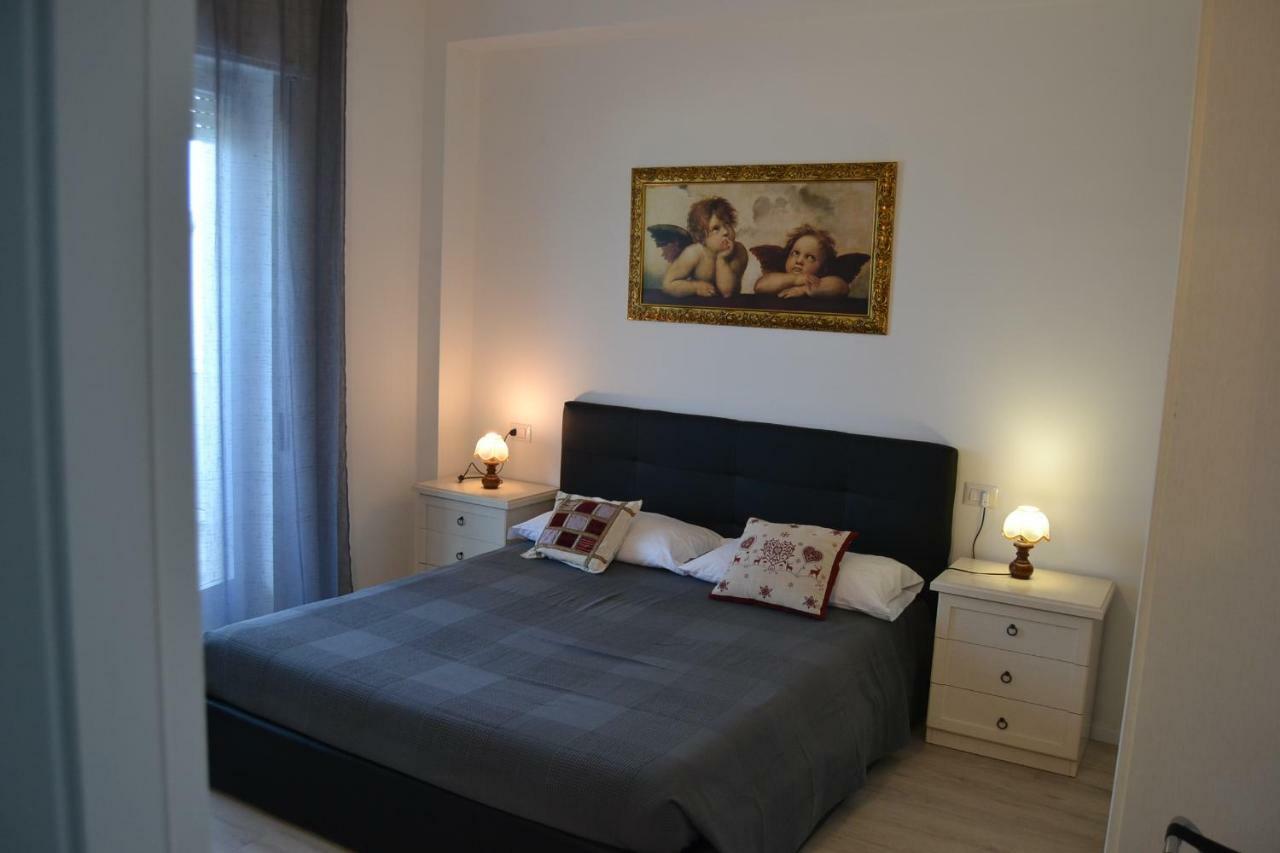 شقة Fronte Mare Panoramico San Benedetto سان بنيديتّو ديل ترونتو المظهر الخارجي الصورة
